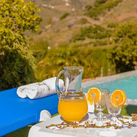 Villa Las Palmeras De Torrox By Ruralidays Экстерьер фото