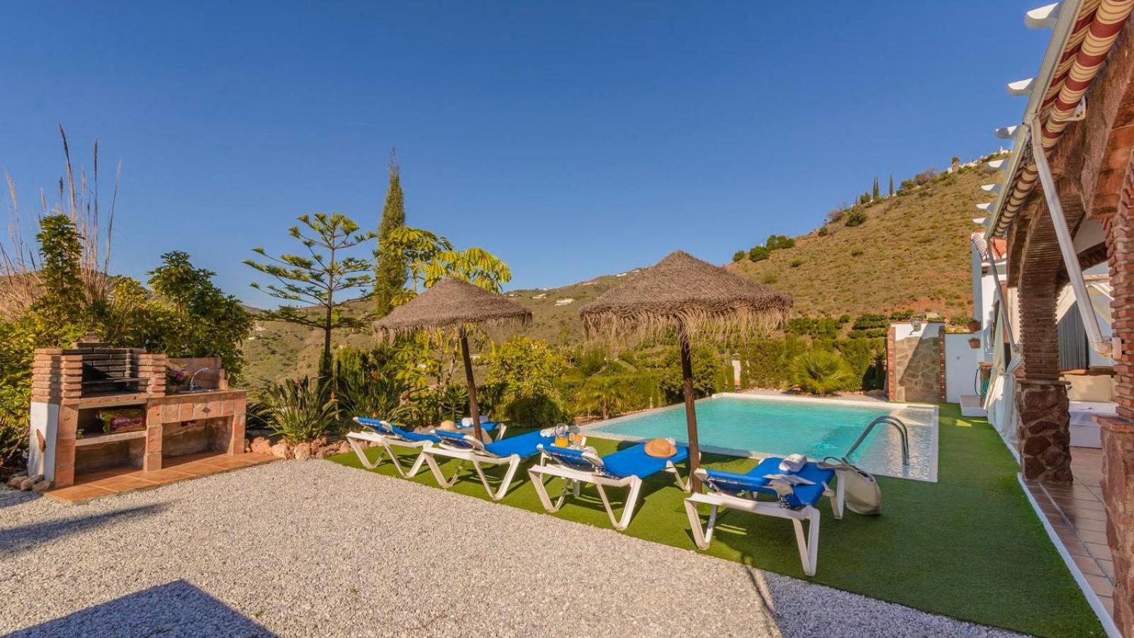 Villa Las Palmeras De Torrox By Ruralidays Экстерьер фото