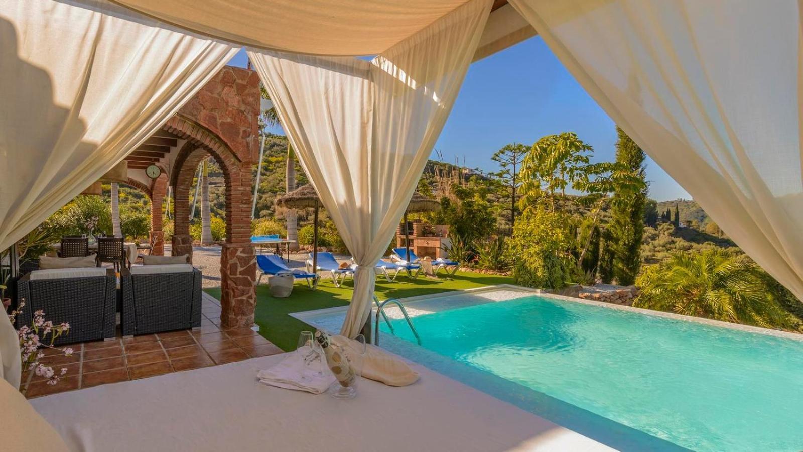 Villa Las Palmeras De Torrox By Ruralidays Экстерьер фото